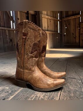ARIAT WOMEN'S TAN THUNDERBIRD OVERLAY COWGIRL WESTERN BOOTS - SNIP TOE SIZE 7